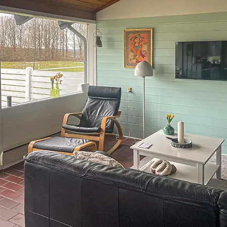 Сasa de vacaciones With Fireplace 11 *