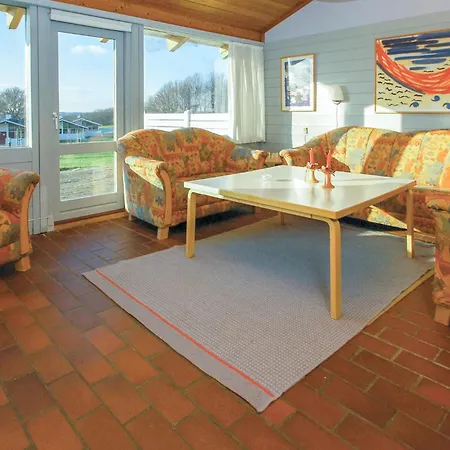 With Fireplace 11 Сasa de vacaciones *